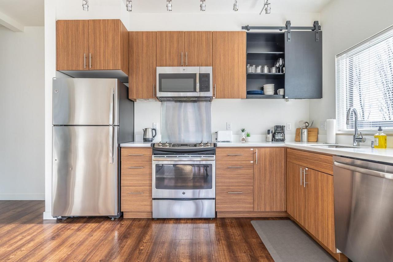 Close Downtown Modern Apartment - Pet Friendly, Wifi, Rooftop Views Σιάτλ Εξωτερικό φωτογραφία